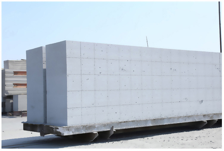 雨湖江西浙江安徽厂家：一种蒸压alc轻质隔墙板及其制备方法研究